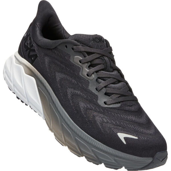 Köp HOKA One One arahi 6 wide bred breda fötter herr jogging löparsko med pronationsstöd svart skobutik online