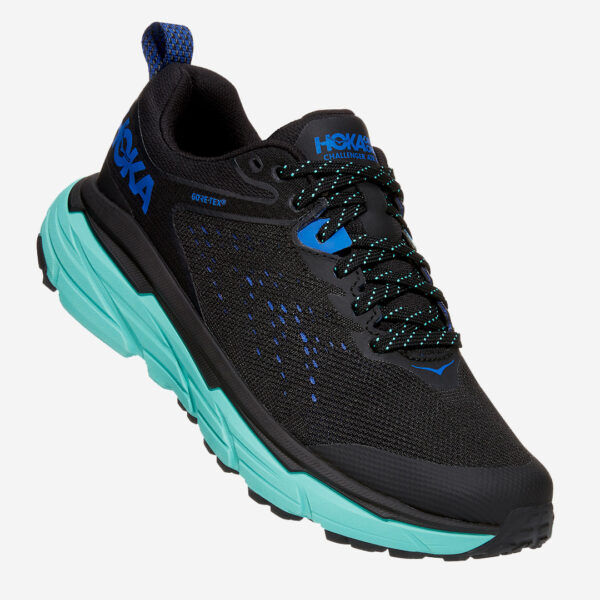 hoka one one challenger 6 atr gtx gore tex dam svart blå löparsko