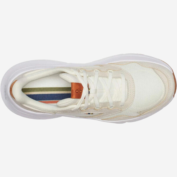 ovandel av saucony Guide Metro LE promenadsko i beige med bruna detaljer för dam