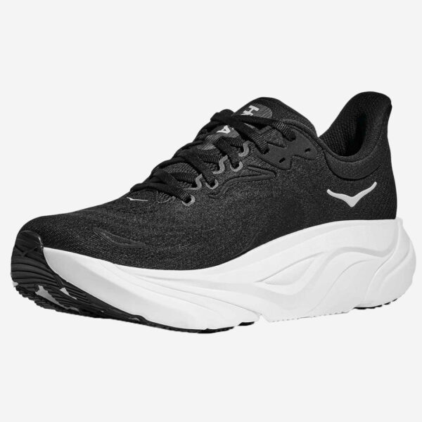 hoka one one arahi 8 dam löparsko