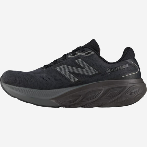 New Balance Fresh Foam X 880 GTX v15 med gore-tex vattentäta löparskor herr