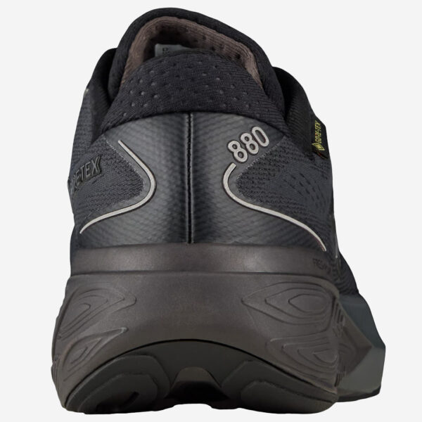 New Balance Fresh Foam X 880 GTX v15 med gore-tex vattentäta löparskor herr